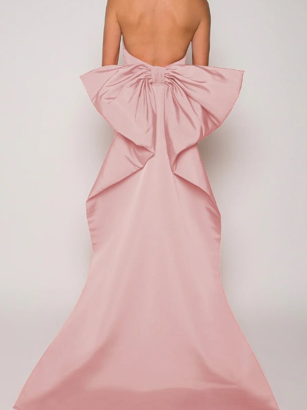 Alexia Maria Bow Butterfly Silk Faille Column Gown in Blush Color size 4 - Picture 2 of 5